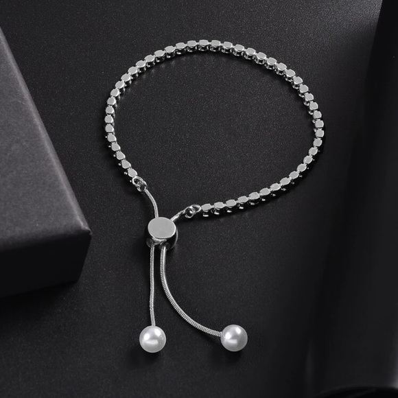 🆕 Women’s Silver Cubic zirconia diamond faux pearl slide-adjust Tennis Bracelet - Picture 4 of 4
